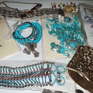 SANDWICH BAG MYSTERY JEWELRY BUNDLE